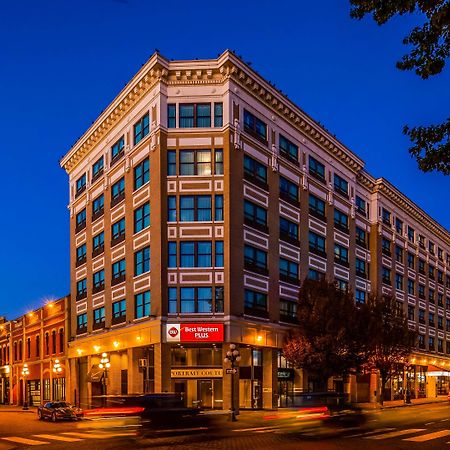 Best Western Plus Carlton Plaza Hotel Victoria Exterior photo