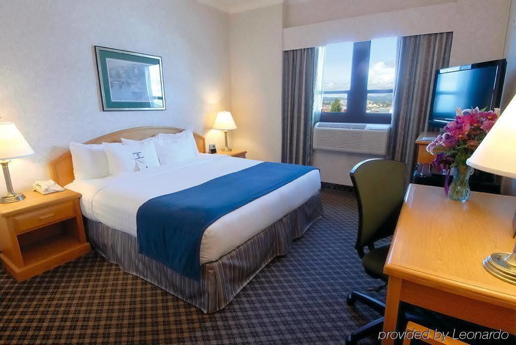 Best Western Plus Carlton Plaza Hotel Victoria Room photo