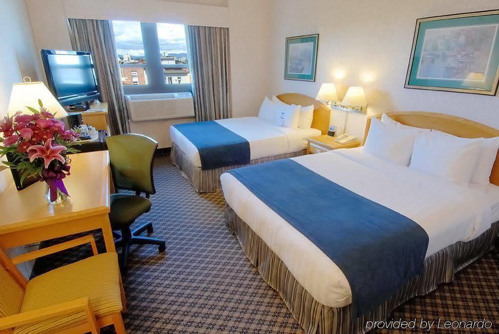 Best Western Plus Carlton Plaza Hotel Victoria Room photo